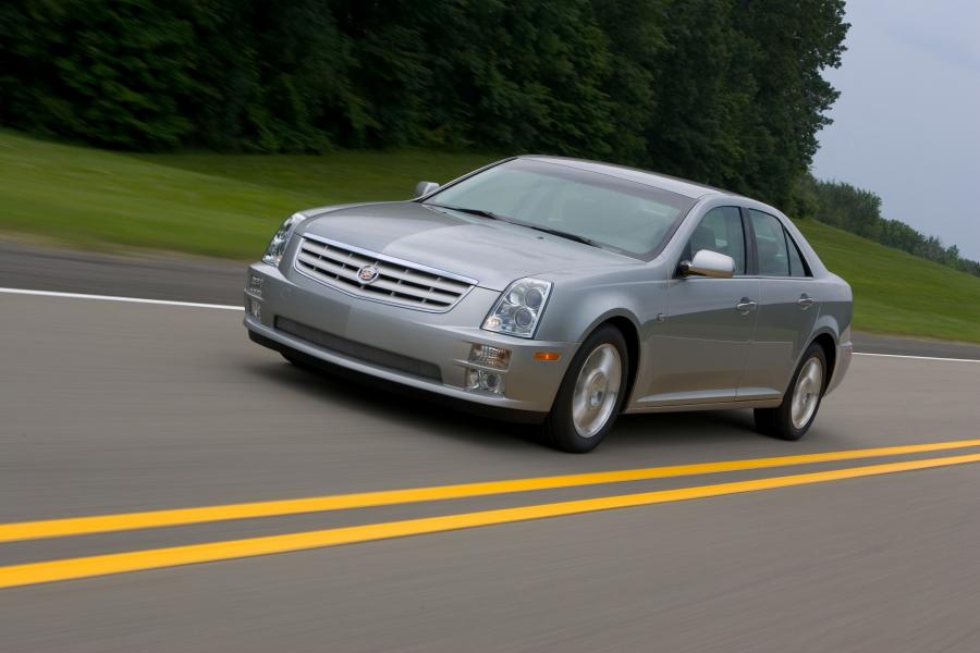  Cadillac STS 2005 года  (фото 12 из 95)